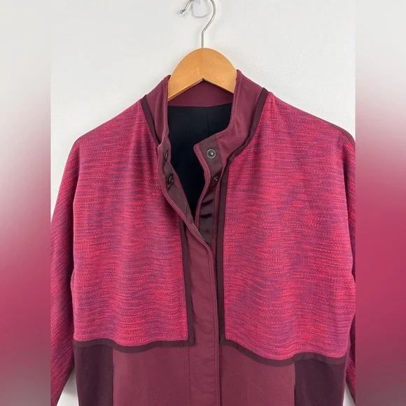 LULULEMON Cocoon Car Coat Berry size XS - Picture 9 of 11